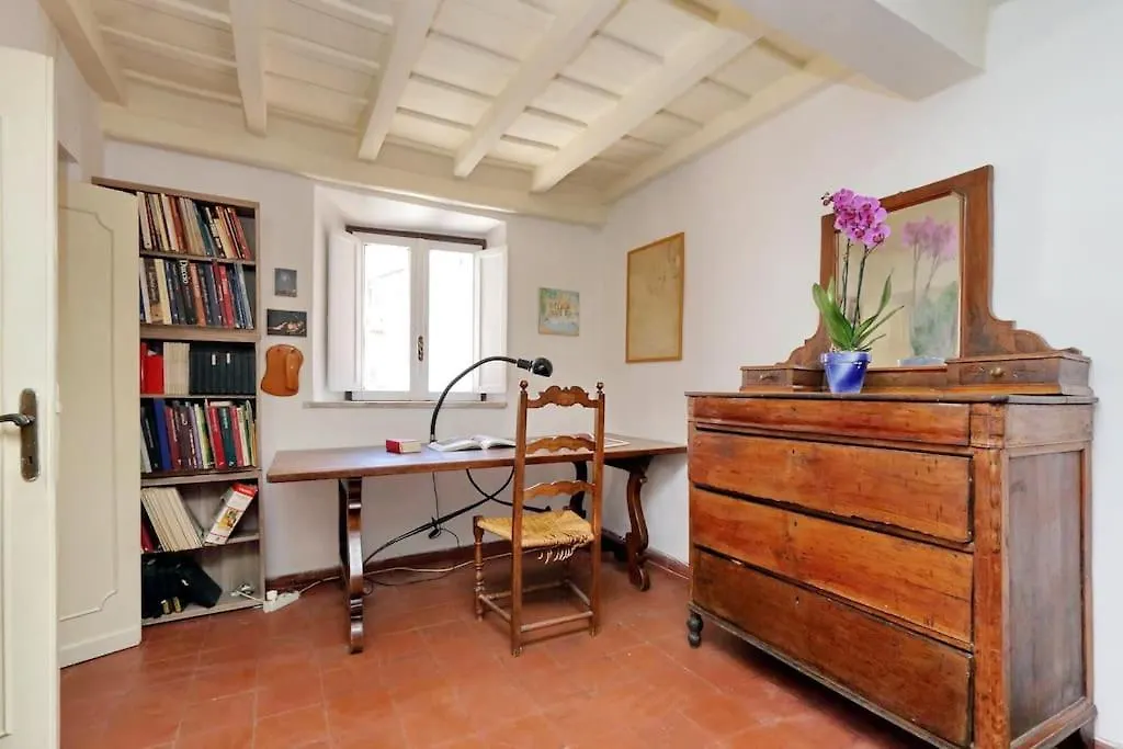 Bright Penthouse Downtown Lägenhet Rom 0*,  Italien
