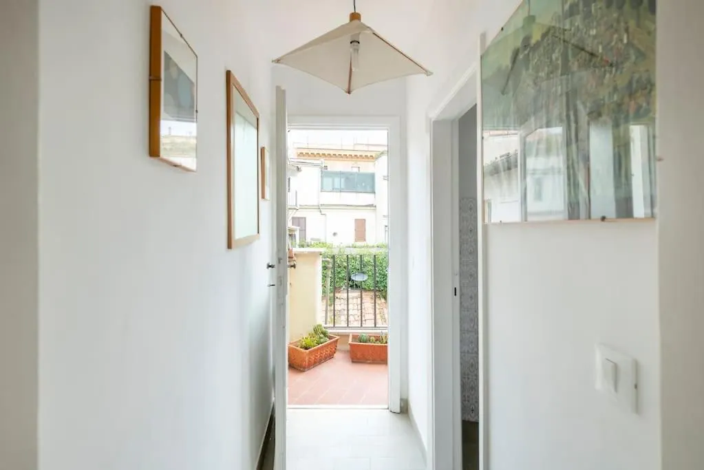 Bright Penthouse Downtown Lägenhet Rom 0*,  Italien